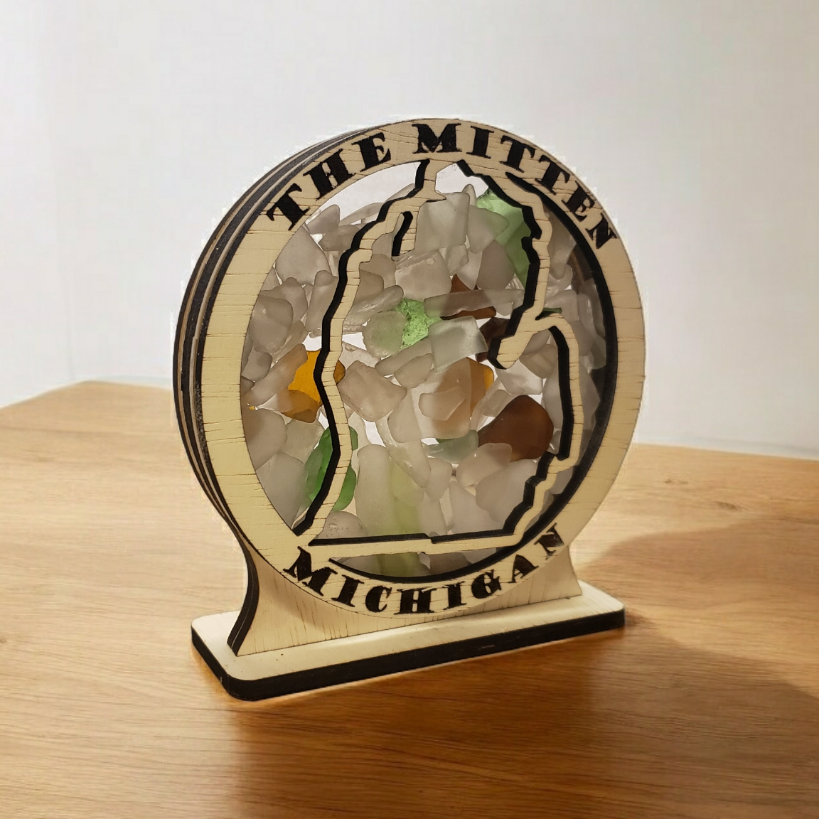 Michigan The Mitten Round Sea Glass Shadowbox Display Single Sided, Window Hanging, Double Sided Shine-through Shelf Sitter,LED Light, Small
